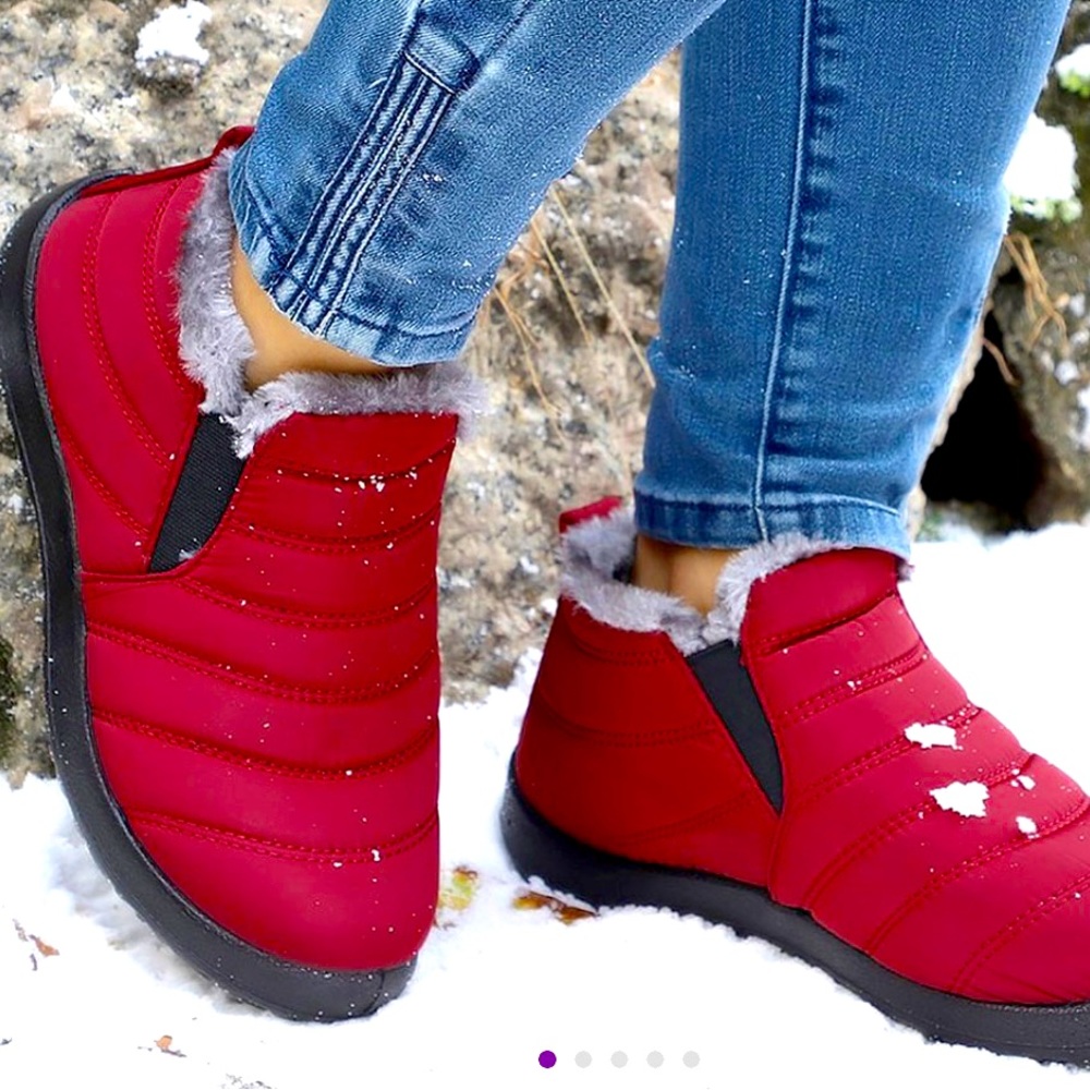 Red Quilted Snow Boot- Women’s Pull-On Waterproof